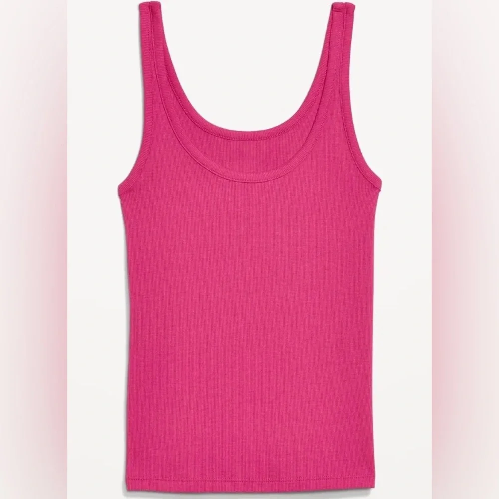 Jennifer’s body jacket and tank top - Picture 3 of 3